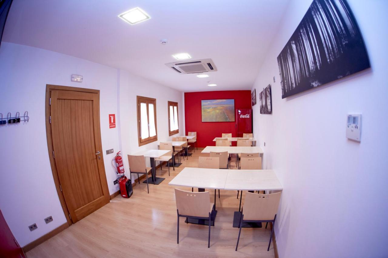 Hotel Casa Azcona Zizur Mayor Екстер'єр фото